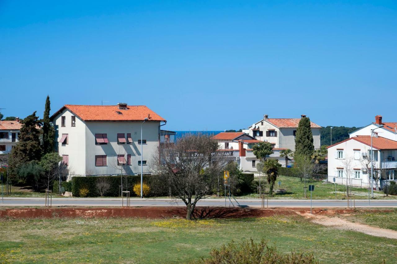 Apartments Vanesa Rovigno Esterno foto